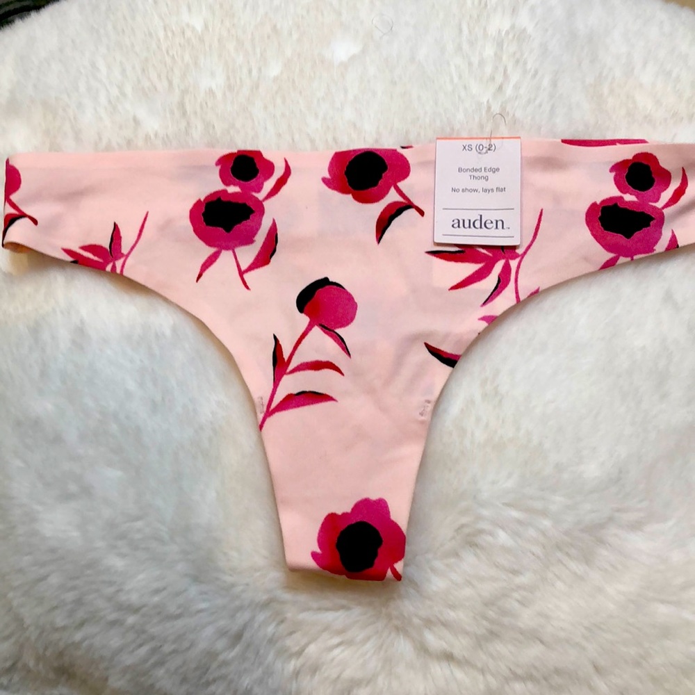 Women’s Bonded Thong.
